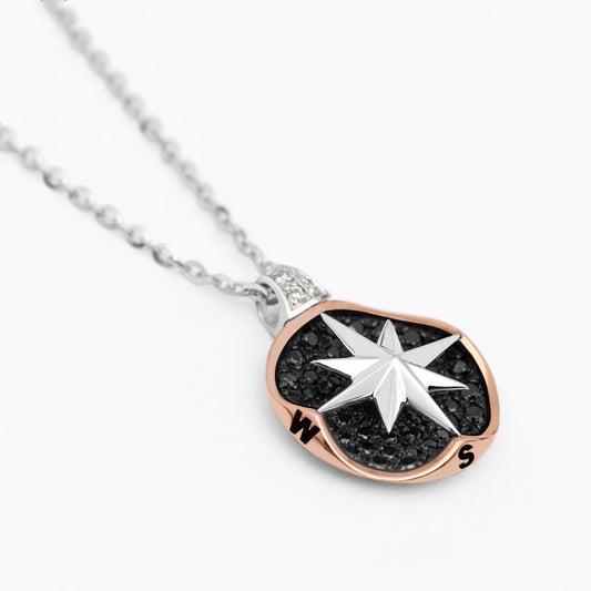 Collana con Rosa dei Venti in Oro Bicolore e Diamanti Zancan